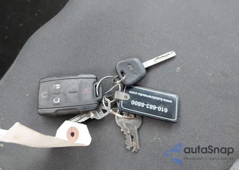 2015 Chevrolet Silverado 1500 1Lt из США, поврежденный, VIN 1GCUKREC6FF202219